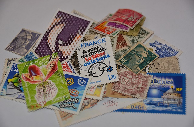 stamps-789983_640